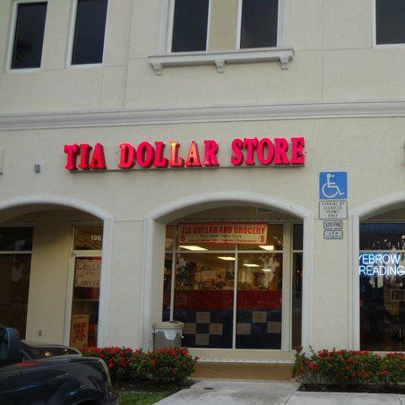 Tia Dollar and Grocery